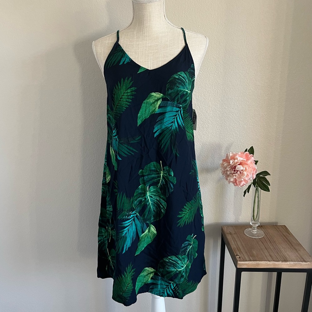 Old Navy palm print dress
